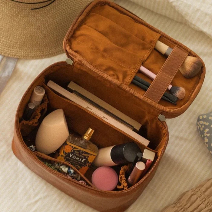Azaria Madeleine Beauty Bag