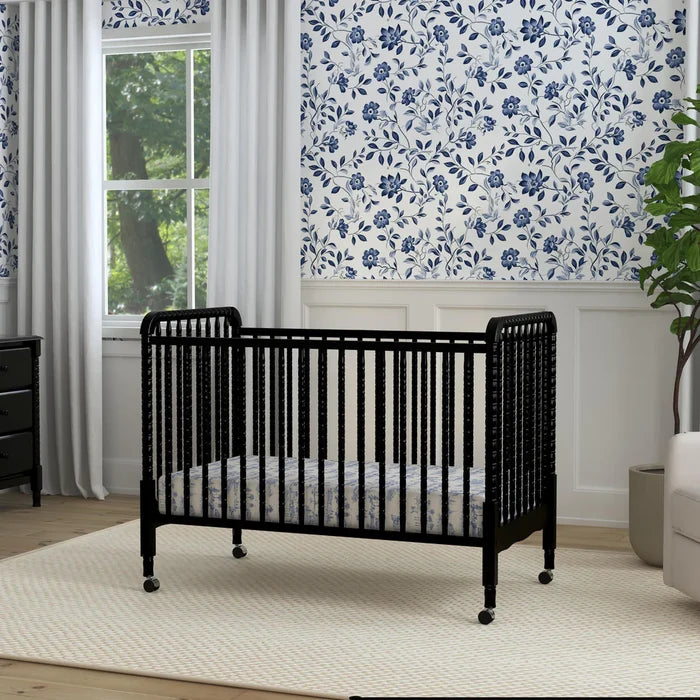 DaVinci Jenny Lind Stationary Crib - Ebony