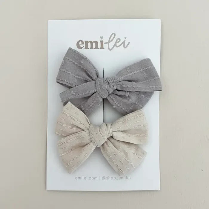 Dusty Blue / Smokey White