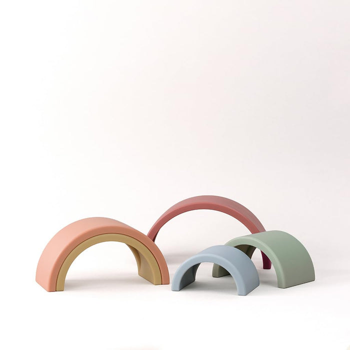 Itzy Ritzy Ritzy Rainbow Stacking Toy
