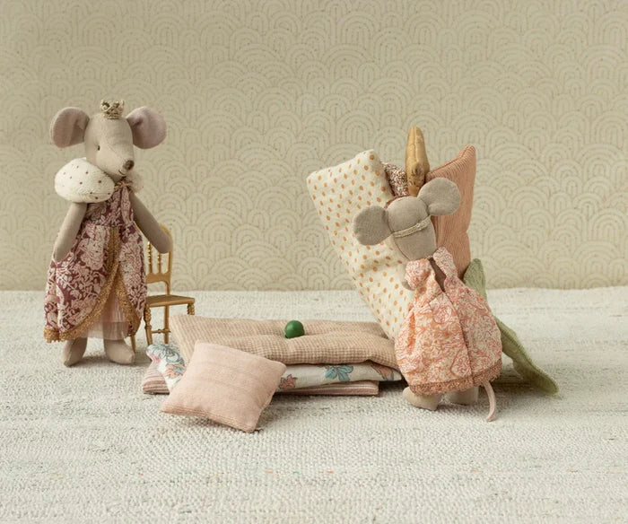 Maileg Big Sister Mouse - Princess and the Pea