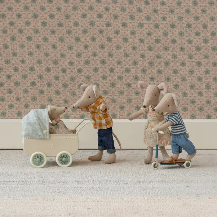 Maileg Pram With Baby Mouse