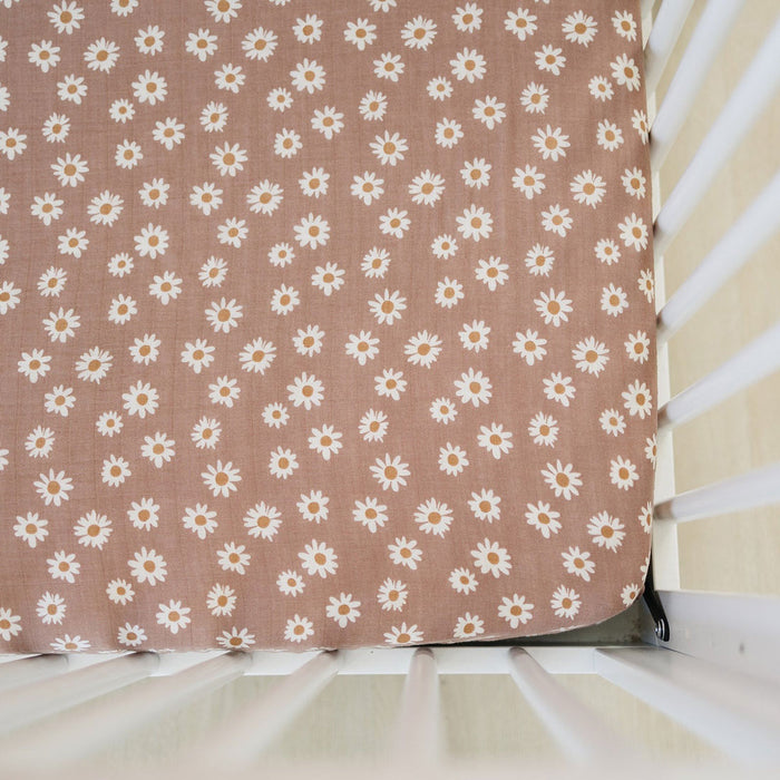 Mebie Baby Muslin Crib Sheet - Daisy Dream