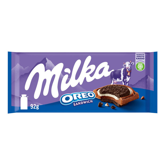 Enjoy the irresistible combination of creamy Milka Alpine milk chocolate and crunchy Oreo cookie pie