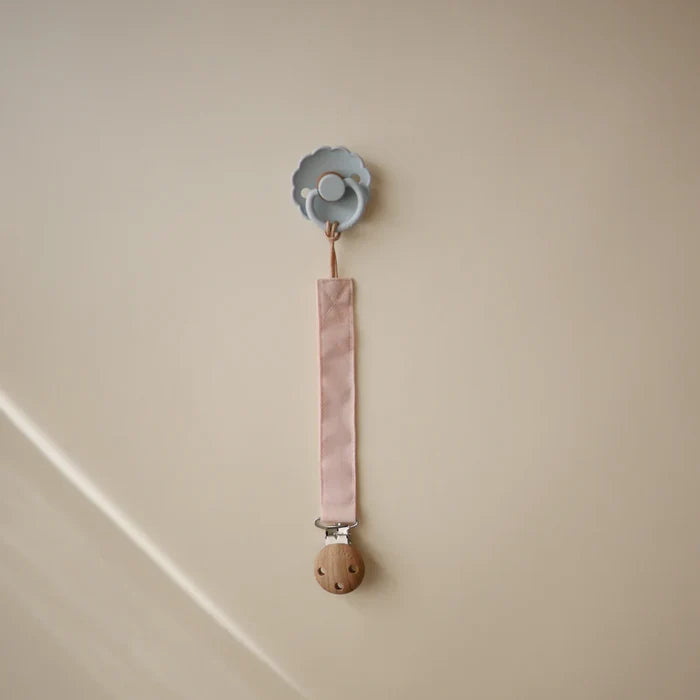 Mushie Linen Pacifier Clip