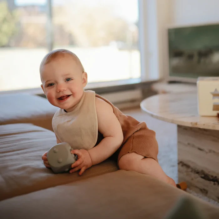 Mushie Muslin Bibs 2 - Pack