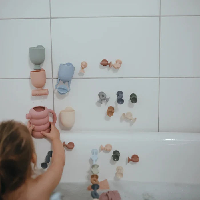 Mushie Pour and Play Bath Set