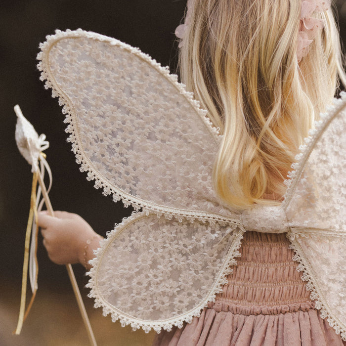 Noralee Wings - Daisy Embroidery - Natural