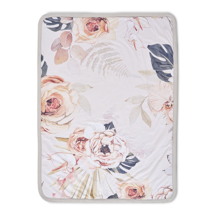 Oilo Vintage Bloom Cuddle Blanket