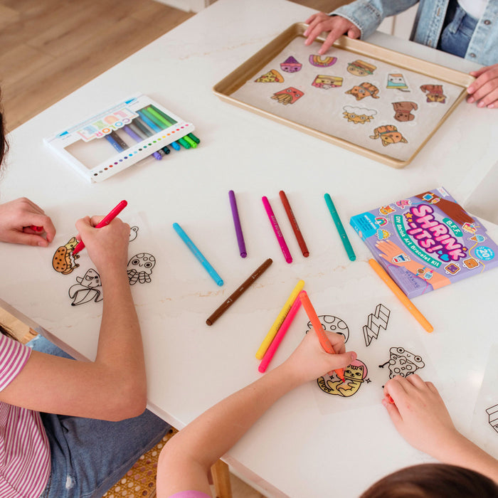 Girls coloring OOLY Shrink-its! DIY Shrink Art Kit - BFF Bracelet