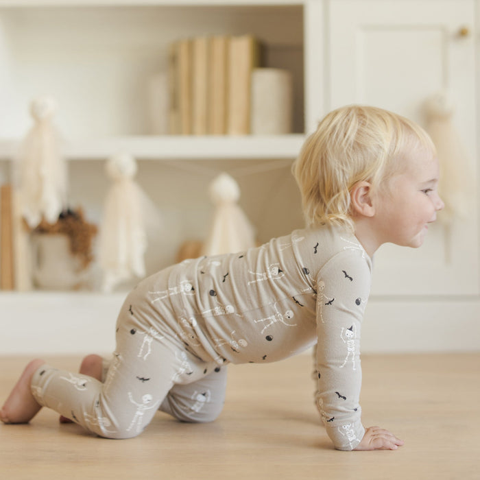 Quincy Mae Bamboo Pajama Set - Skeletons