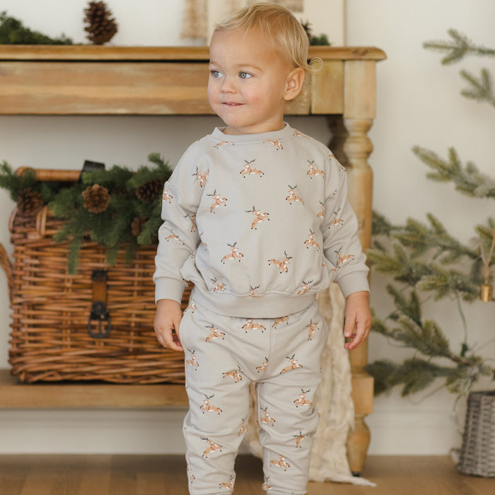 Quincy Mae Relaxed Fleece Sweatshirt - Reindeer