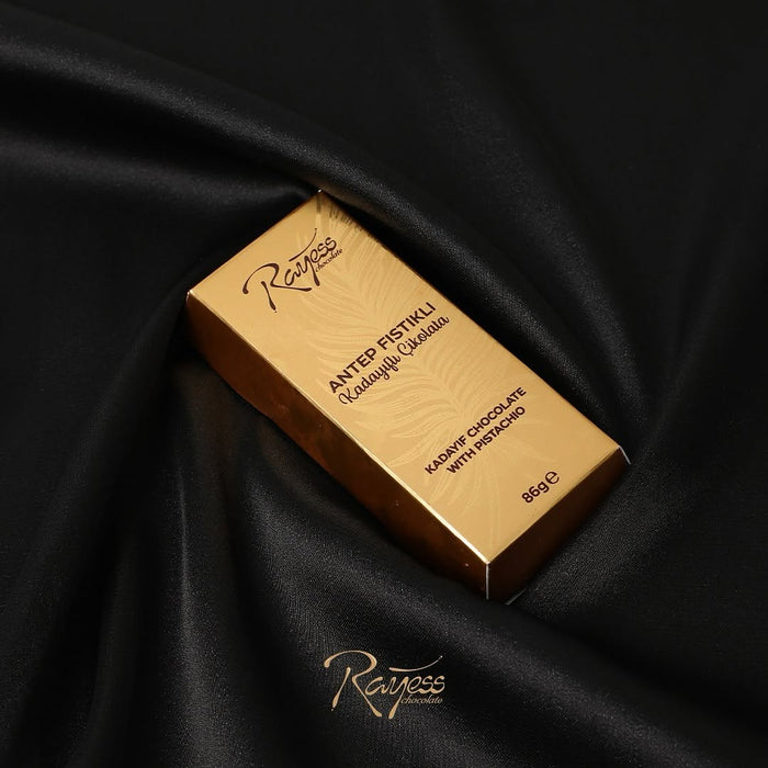 Rayess Chocolate Milk Pistachio Kadayif Ingot Dubai Chocolate 3 oz (86 gr)